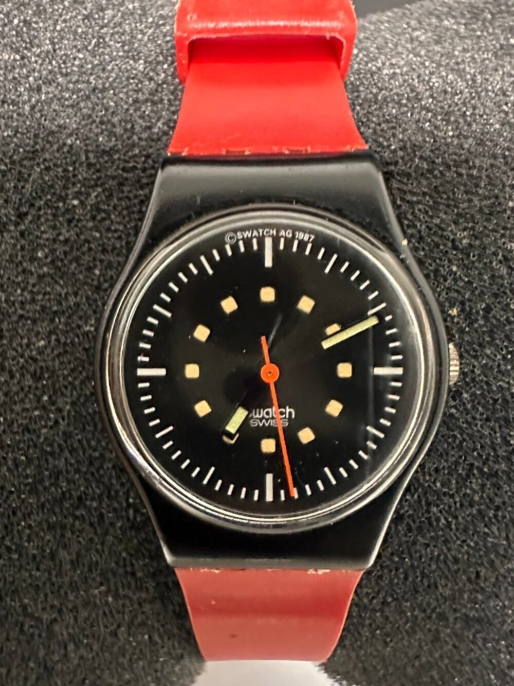 Swatch Money Penny Watch Women 24mm Black Dial Red Band New Battery